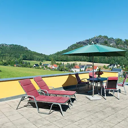 Alter Gutshof Apartman