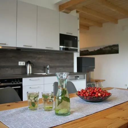 Alter Gutshof Apartment *